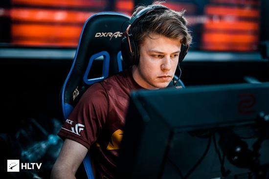 322 Mafia愿意支付每年48万美元来组织操纵比赛的锦标赛